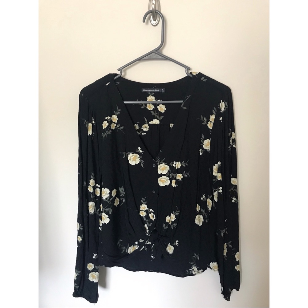 Abercrombie & Fitch Floral Button-Up Tie-Front Top